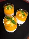Panna Cotta de coco y coulis mango 🥭
