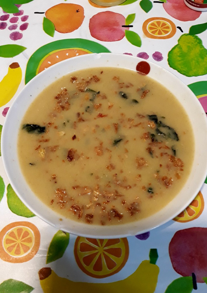 Una foto de Puré claro de arroz con algas y cebolla deshidratadas