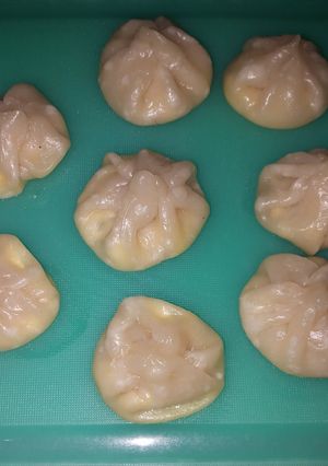 A picture of Paneer momos.