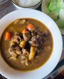 Nạm bò hầm khoai tây cà rốt