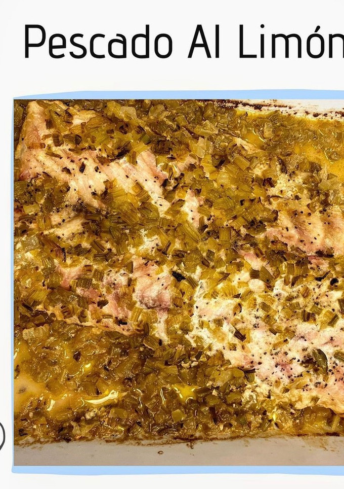 Una foto de Pescado al Limón
