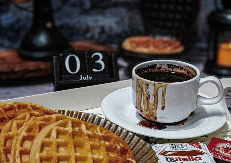 Arahan Memasak Waffle yang Mudah