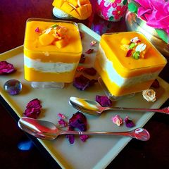 A picture of Mango Pudding Dessert Cup.