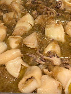 Una foto de Calamares encebollados