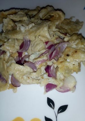 A picture of Scramble onion egg.