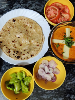 ચીઝ બટર મસાલા (cheese butter masala recipe in gujarati) રેસીપી મુખ્ય ફોટો