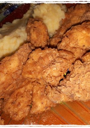 Una foto de Pollo Frito estilo KFC