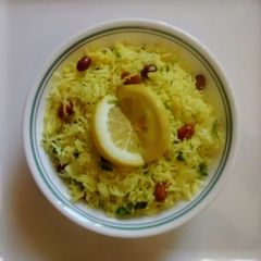 A picture of Lemon rice.