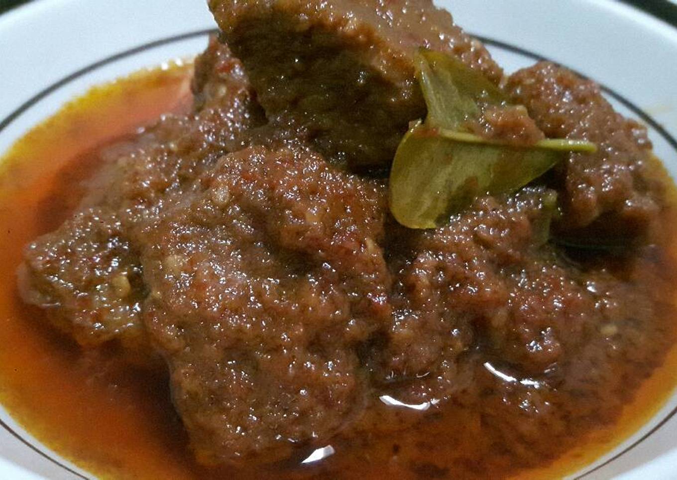Cara Gampang Menyiapkan Rendang Sapi Anti Gagal