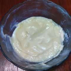 A picture of Crema pastelera express económica (microondas y leche en polvo).
