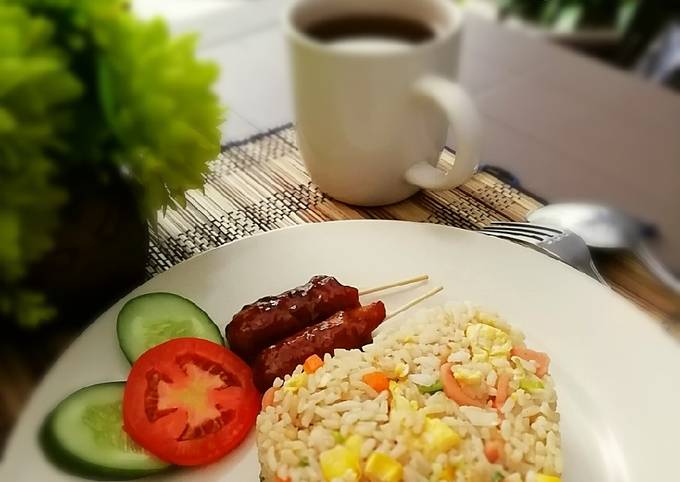 Resep Nasi Goreng Hong Kong Ala Resto Versi E Kitchen Oleh D Sizta Cookpad