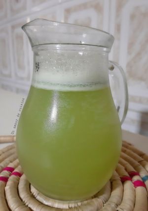 Une photo de Citronnade a la menthe 🍹🍋🌿
