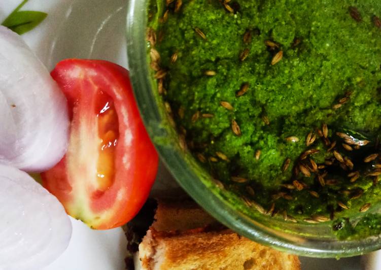 How to Prepare Super Quick Homemade #savourytoothtales inspired cilantro chutney