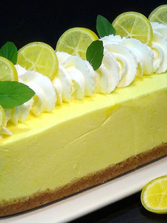 Una foto de Tarta de limón sin horno, fácil y rápida