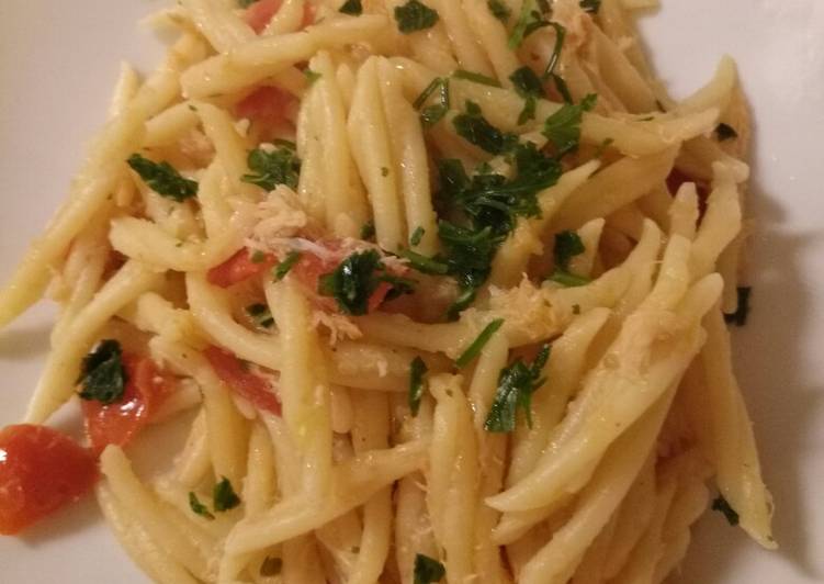 Pasta with crab