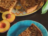 Crostata con crema di latte di cocco e pesche