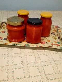 Una foto de Salsa con tomates de la huerta