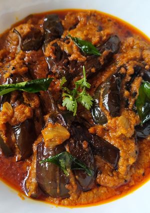 A picture of Hyderabadi Baghare Baingan.