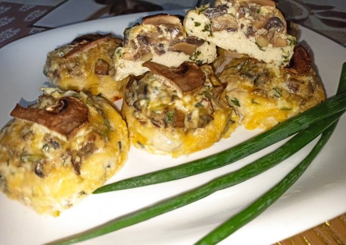 "Мясные ватрушки" с грибами👍