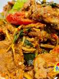 ผัดเผ็ดเนื้อ