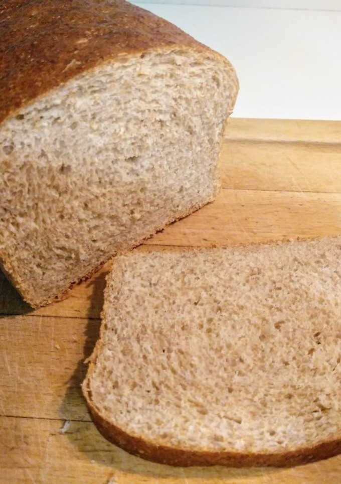 Una foto de Pan de molde integral (muy tierno)