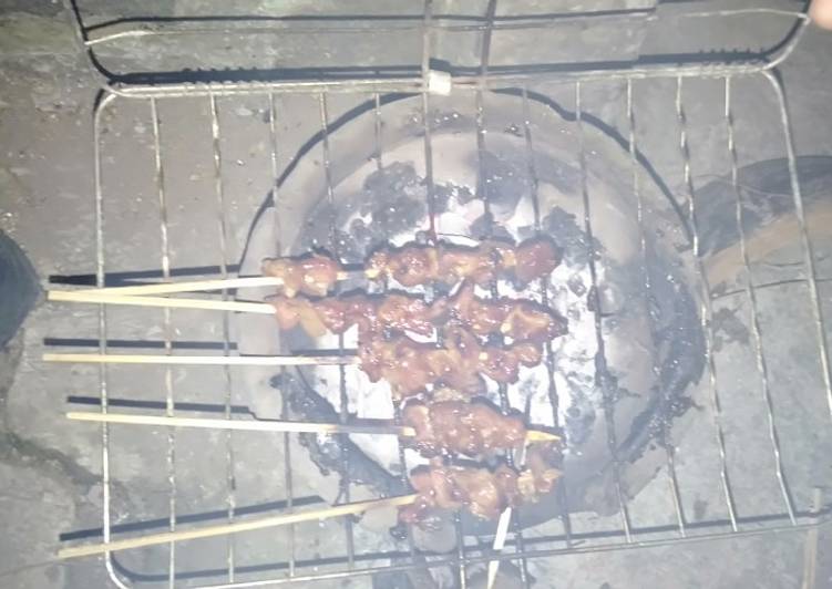 Sate sapi gurih