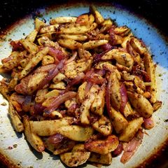 A picture of Fried taro.