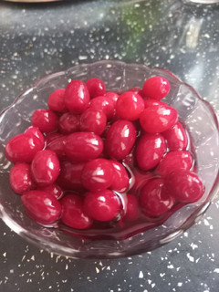 عکسی از دستور ترشی زغال اخته