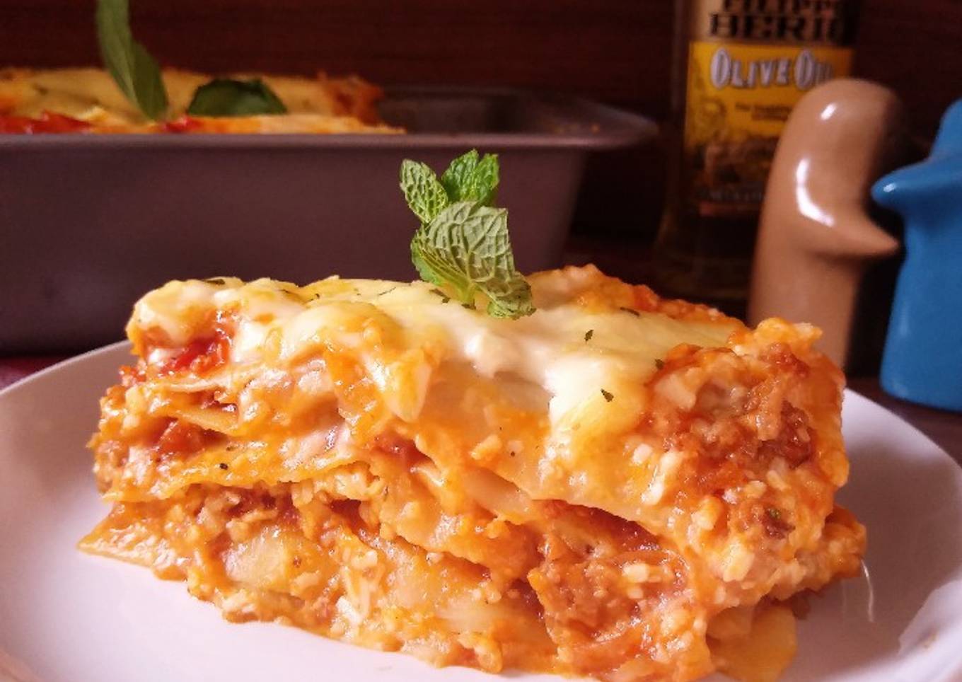 Cheesy Beef Lasagna