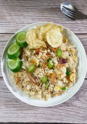 Foto resep 1051. Nasi Goreng Ikan Asin Teri Pete