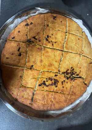 Una foto de Empanada de xoubas con masa de maíz