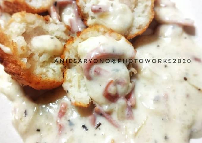 Resep: Rice Meatball with Carbonara Sauce 🍚🍝 Untuk Pemula