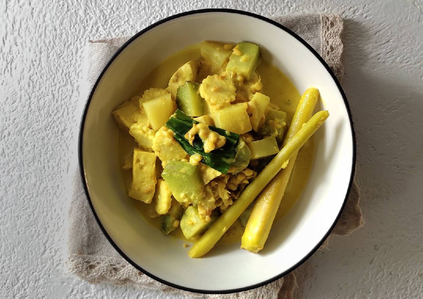 Opor Tahu Sayur