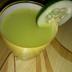 A picture of Cucumber and ginger juice.