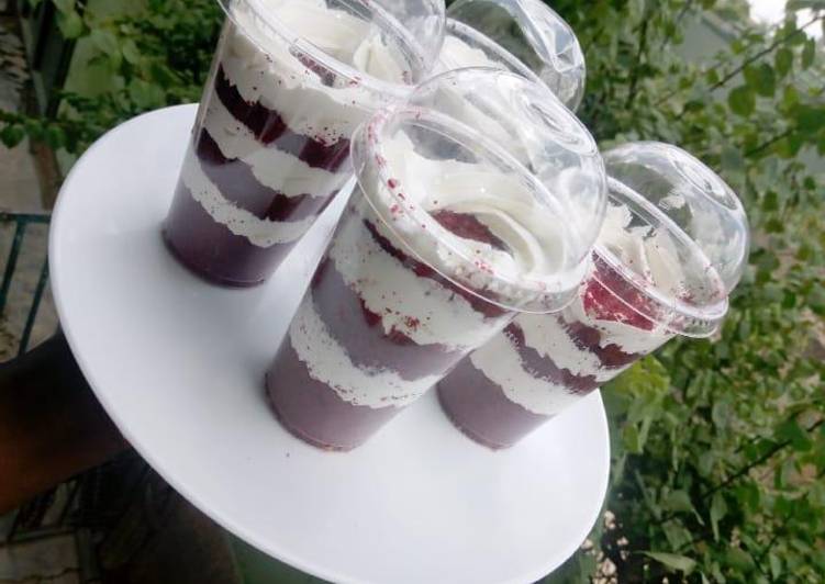 Cake triffle