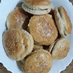 Patties buns A picture of Patties buns.