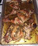 Cuartos de pollo al horno en adobo de picada