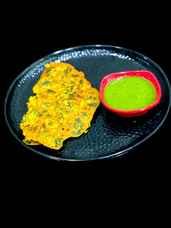 A picture of Methi With Spring Onion Cheela.