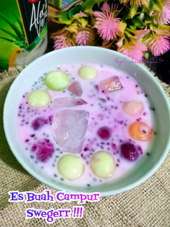 Foto resep Es Buah Campur Swegerr !!!