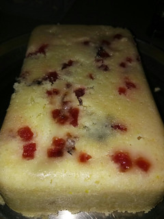 A picture of Rava cake.