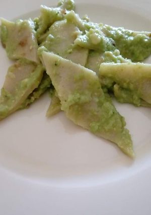 Foto di Testaroli con il pesto di broccoli