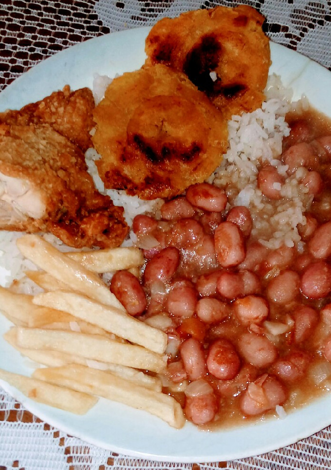 Una foto de Frijoles con tocineta