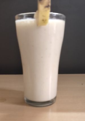 A picture of Banana lassi.