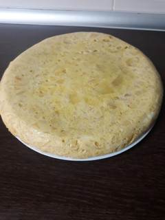 Una foto de Tortilla de patatas de jamón y queso