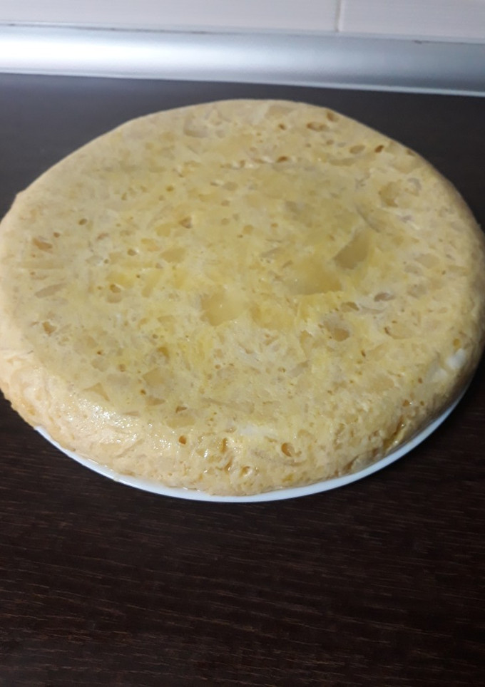 Una foto de Tortilla de patatas de jamón y queso