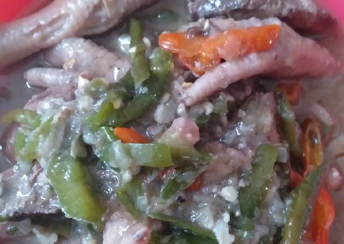 Opor ceker ayam pedes cabe ijo