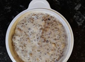 Foto principal de Plátano con quefir, fenogreco y cereales endulzado con estevia