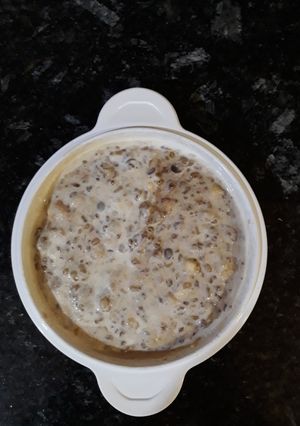 Foto principal de Plátano con quefir, fenogreco y cereales endulzado con estevia