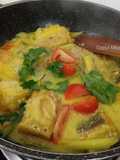 Ikan pari masak kuning daun seledri