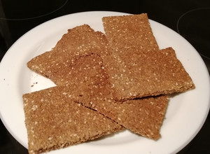 A picture of Keto/Paleo/Vegan Crackers.